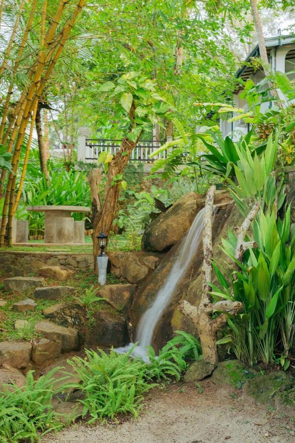 Villa Birdlake Hikkaduwa Extérieur photo
