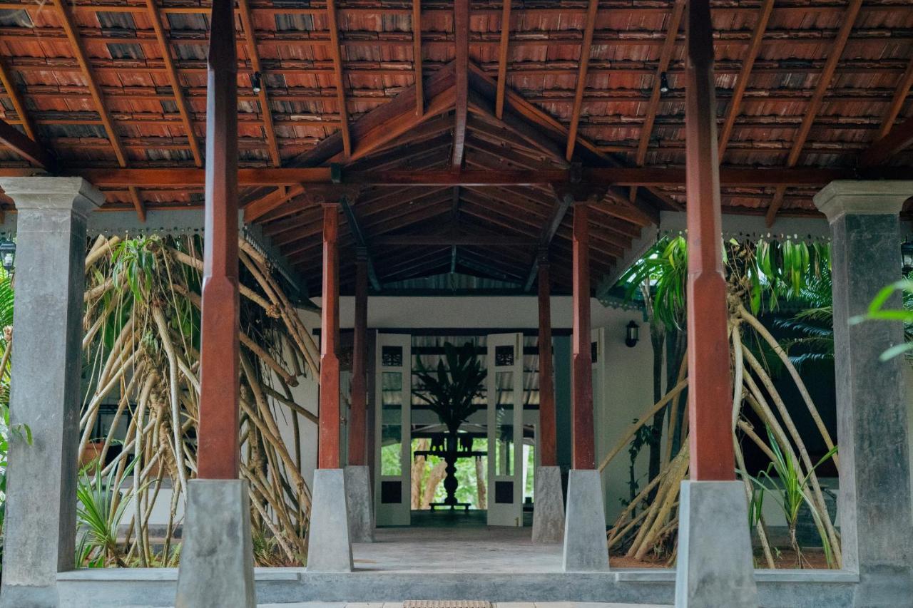 Villa Birdlake Hikkaduwa Extérieur photo